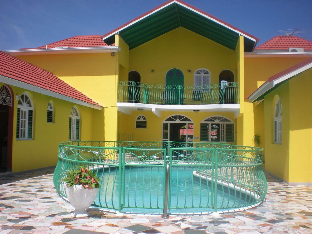 Villa Sonate Runaway Bay Eksteriør billede