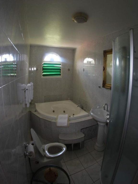 Villa Sonate Runaway Bay Eksteriør billede