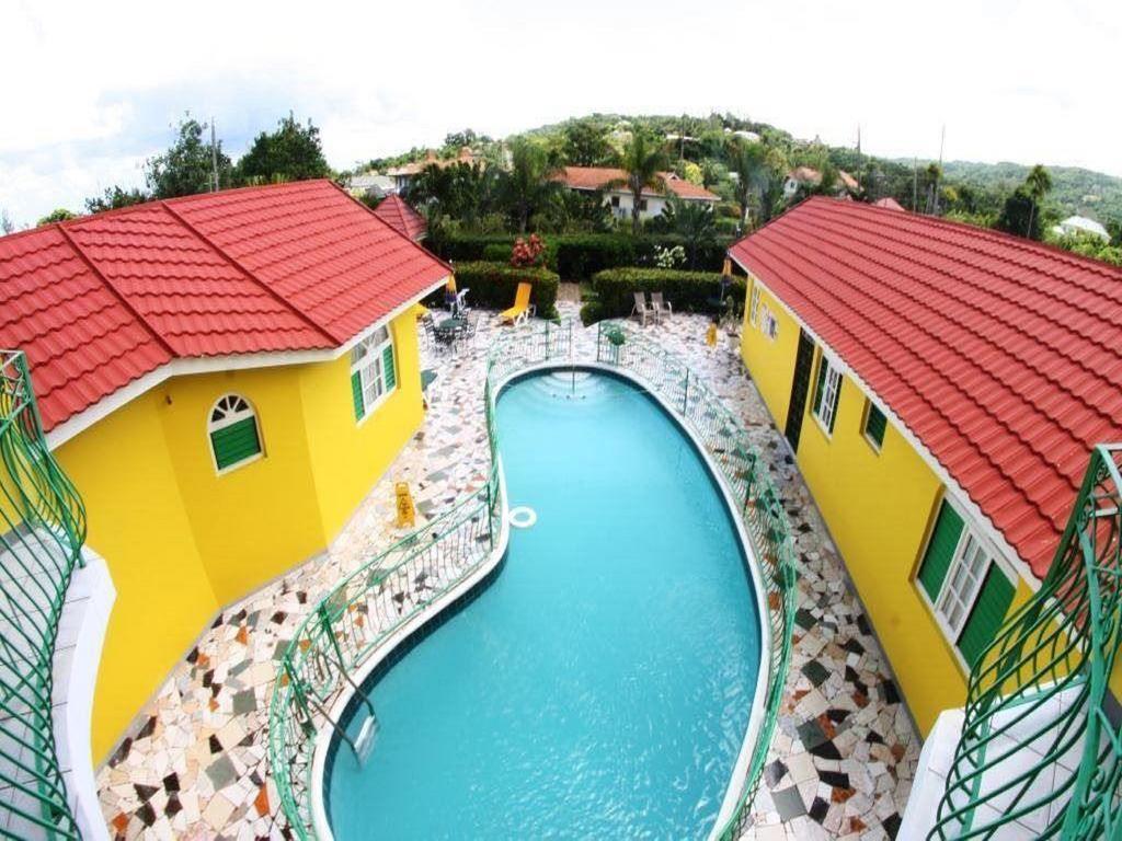 Villa Sonate Runaway Bay Eksteriør billede