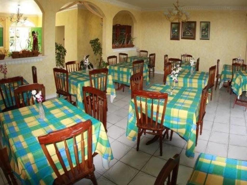 Villa Sonate Runaway Bay Eksteriør billede