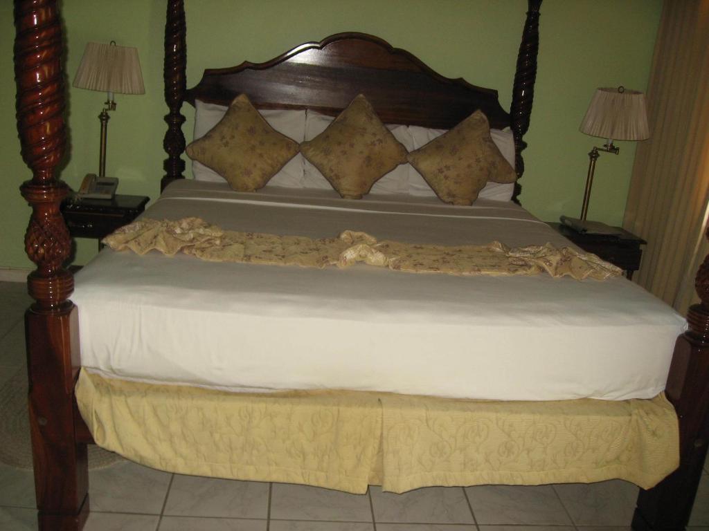 Villa Sonate Runaway Bay Eksteriør billede