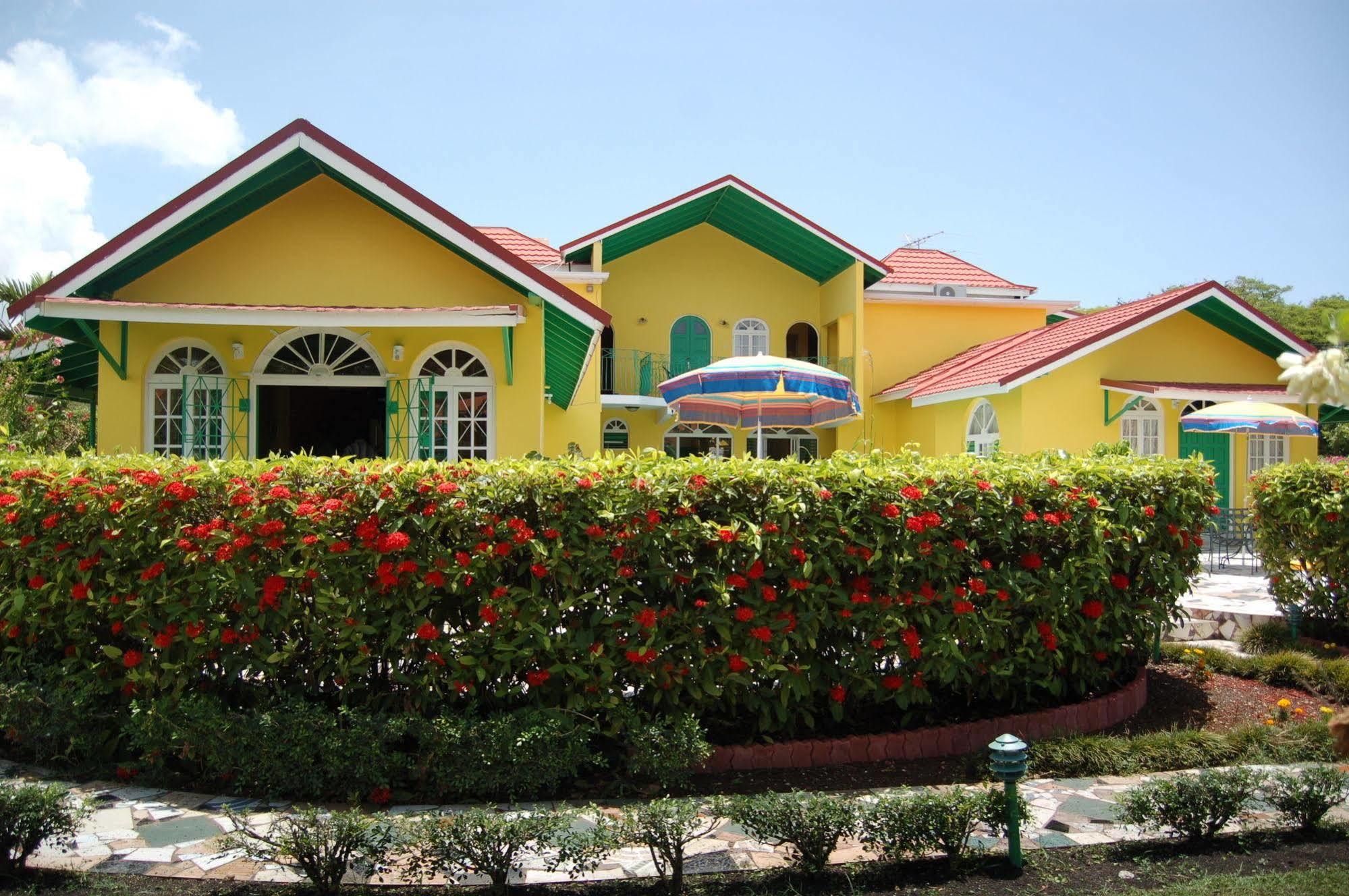 Villa Sonate Runaway Bay Eksteriør billede
